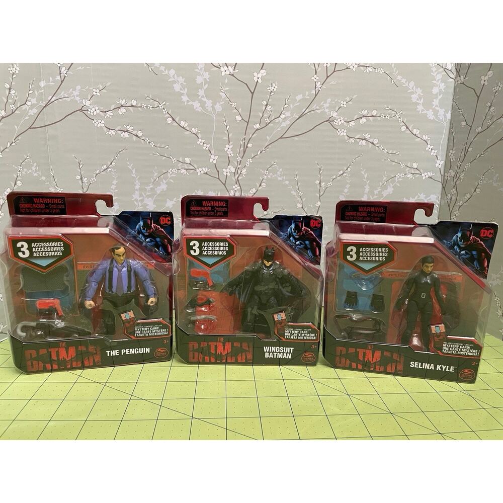 DC Comics -Wingsuit Batman Penguin Selina Kyle 4 in Action Figure Lot New In Box